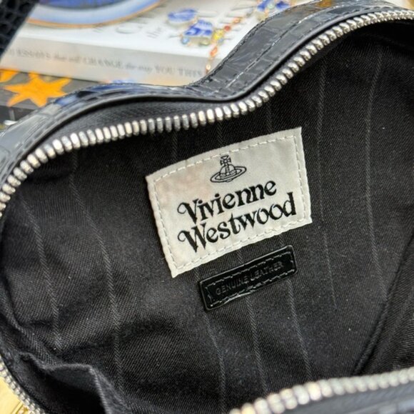 🆕 VIVIENNE WESTWOOD 🧿 NWT Ella Mini Heart Backpack, Black Croc - AUTHENTICATED - Picture 10 of 16
